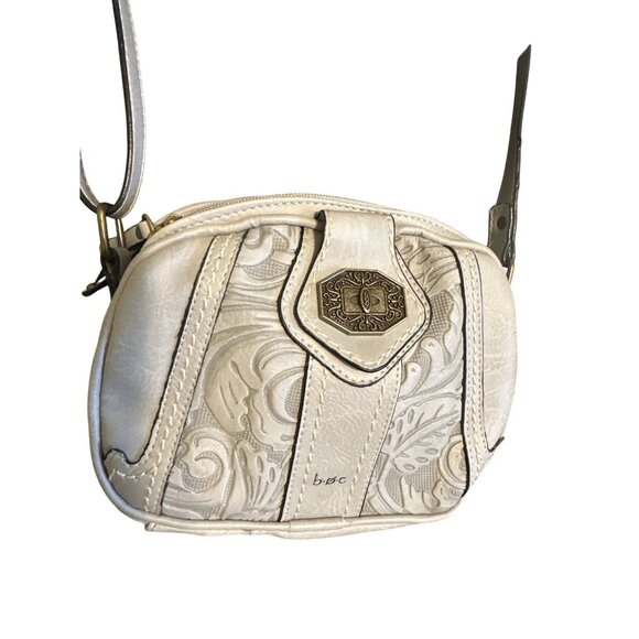 B.O.C. Embossed Ivory Faux Leather Mini Crossbody Bag With Adjustable Strap & Zi - Picture 2 of 6